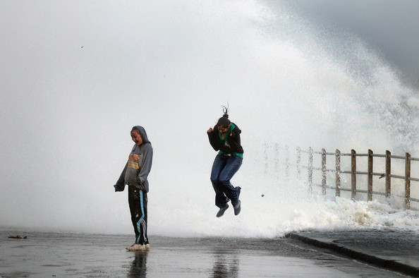 Ellie+Luscombe+UK+Hit+Wind+Rain+1HC8IqP_Pe1l